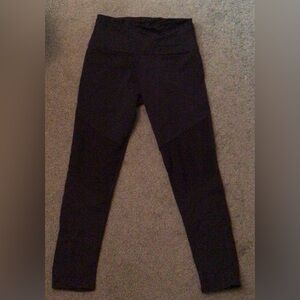 Onzie Black Leggings
